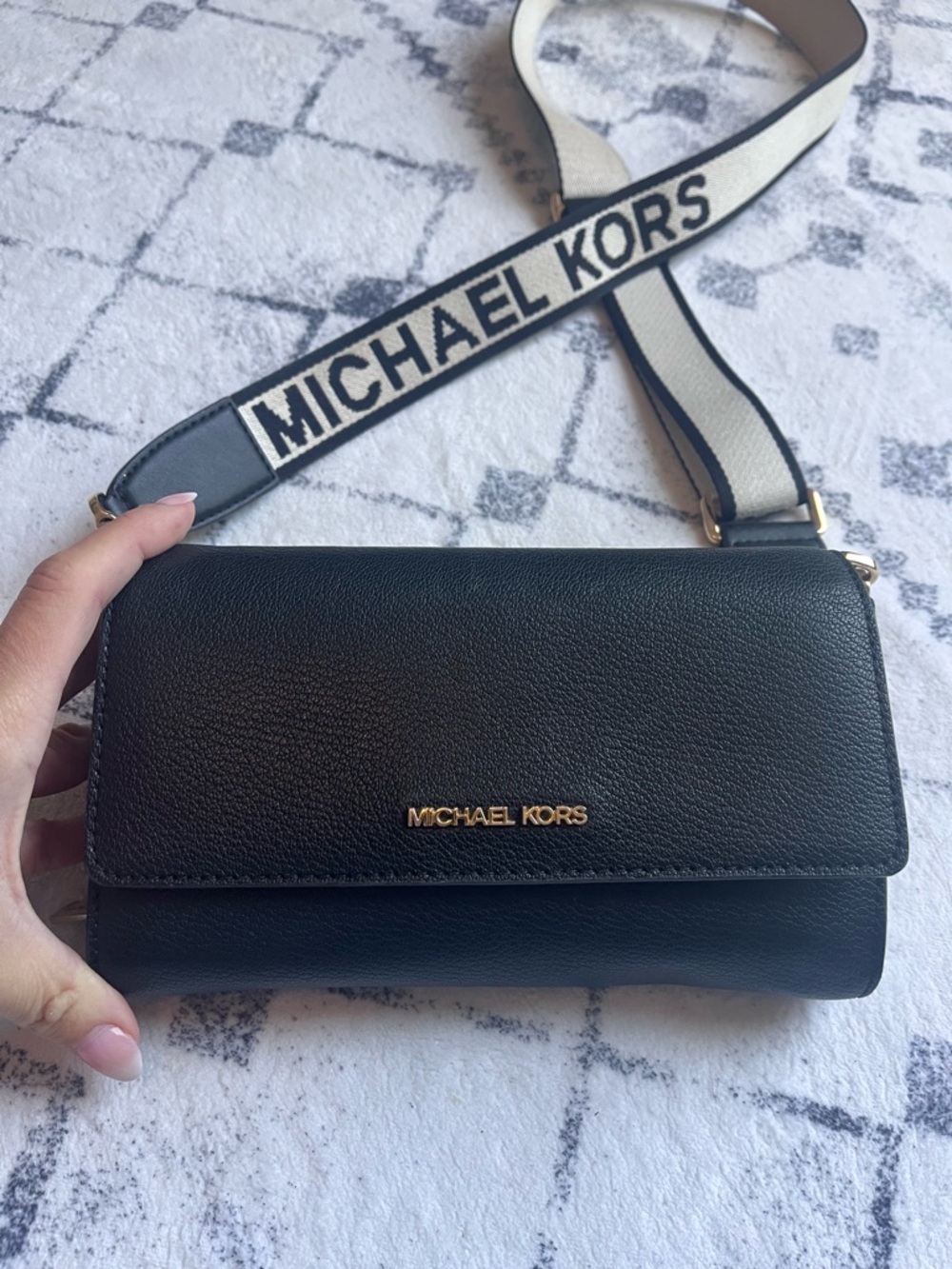 Michael Kors Black Leather Crossbody with Cream Logo Strap - Picture 2 of 3